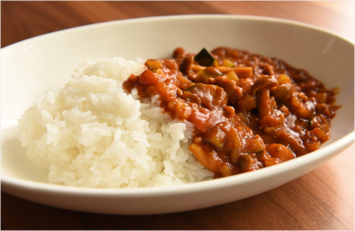 カゴメ,Eatreat,イートリート,業務用,料理コンテスト,管理栄養士,栄養士,給食,レシピ,メニュー,栄養士養成校,養成校,栄養学生,トマト,トマトソース,ダイストマトソース,定番,豆料理,プロ向け,業務用