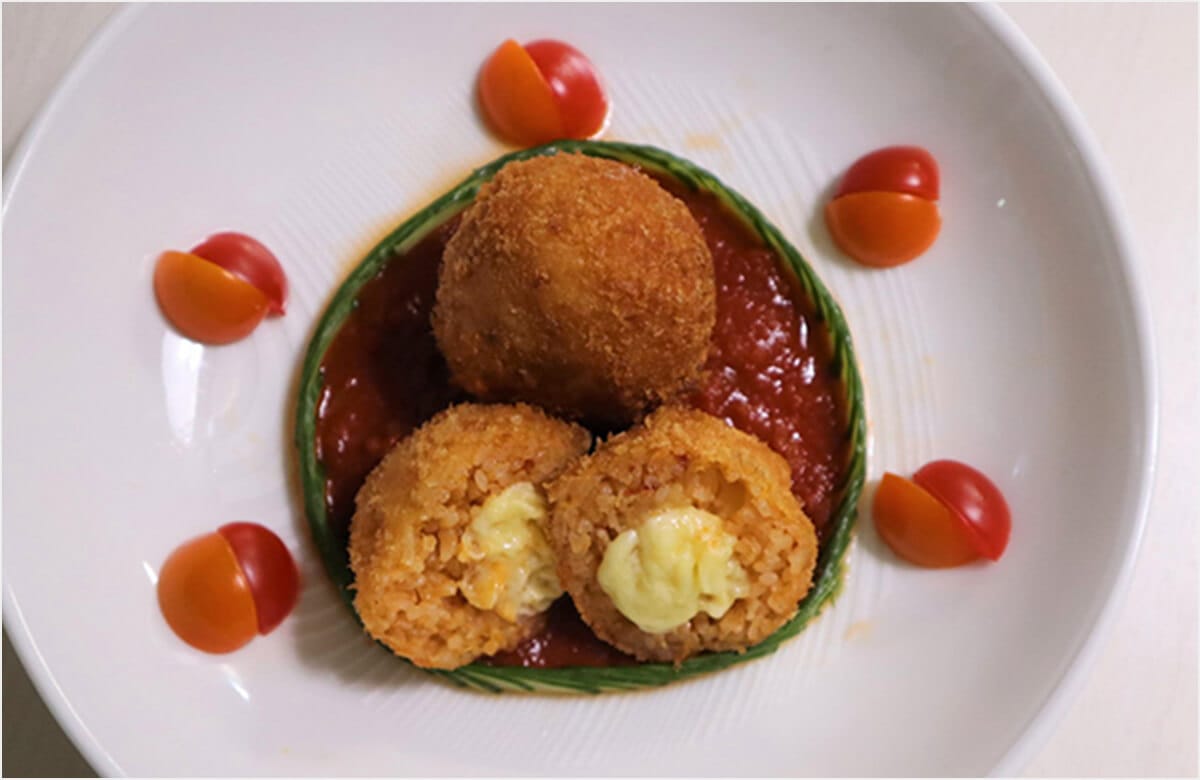 カゴメ,Eatreat,イートリート,業務用,料理コンテスト,管理栄養士,栄養士,給食,レシピ,メニュー,栄養士養成校,養成校,栄養学生,トマト,トマトソース,ダイストマトソース,定番,豆料理,プロ向け,業務用